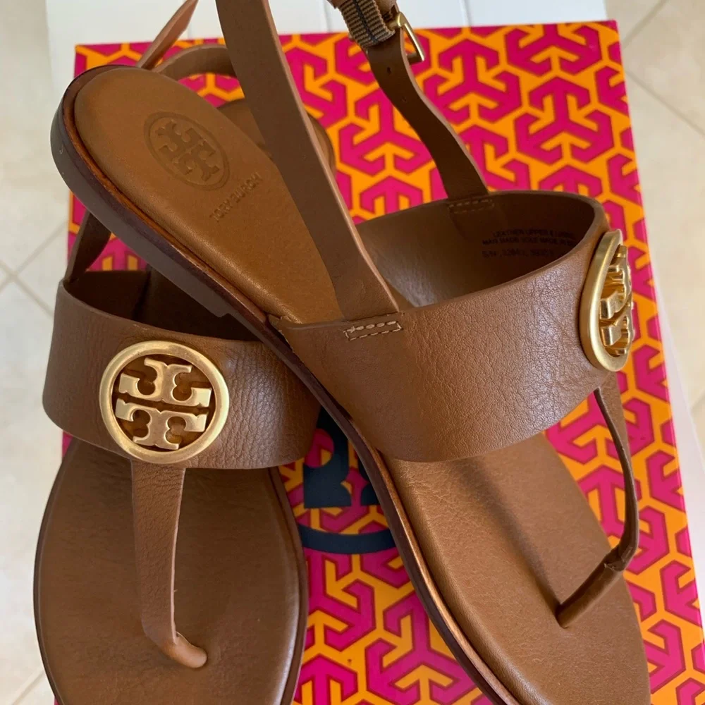 Tory Burch Benton Flat Thong Sandals in Royal Tan and Rolled Brass. Size 6.5. - Picture 9 of 9